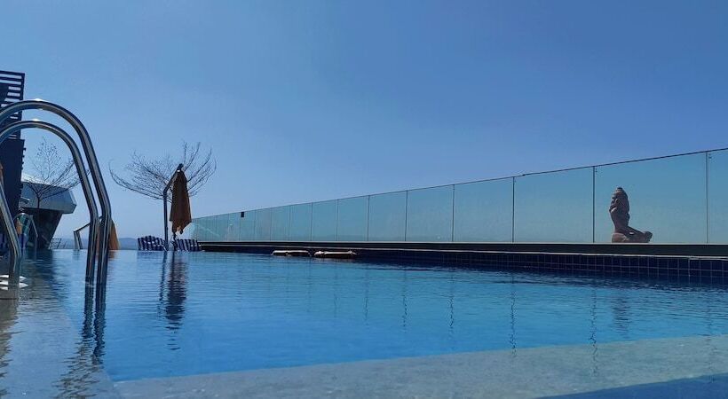 Radisson Hotel Nathdwara