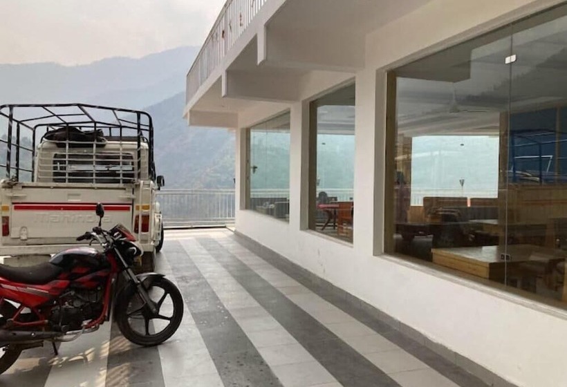 فندق The Belmount