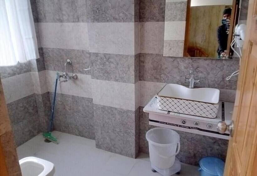 فندق The Belmount