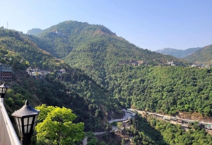 فندق The Belmount