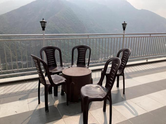 فندق The Belmount