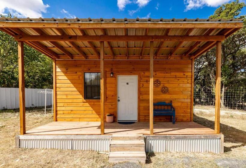 호텔 The Historic Leakey Inn