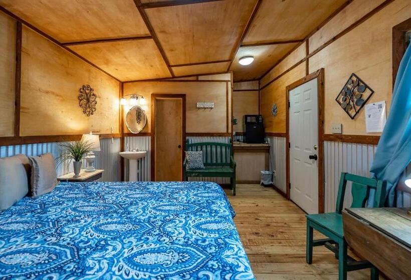 호텔 The Historic Leakey Inn