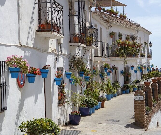 La Zambra Resort Gl, Part Of The Unbound Collection By Hyatt