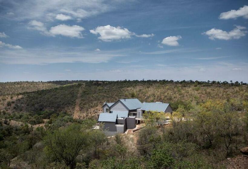 بنسيون Elements Sunrise Bush Lodge