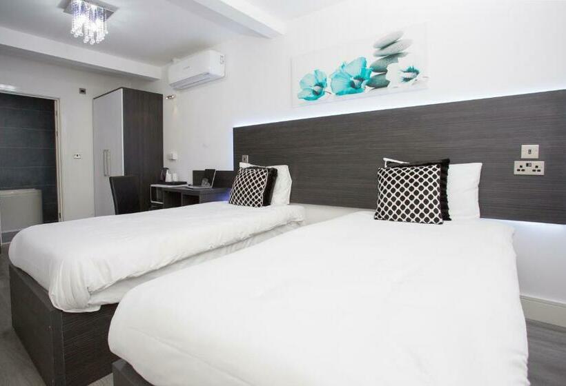 פנסיון Heathrow Windsor Apart