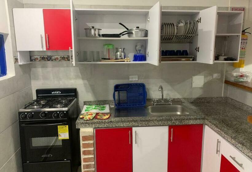 膳宿费 Hostal La Luz De La Colina