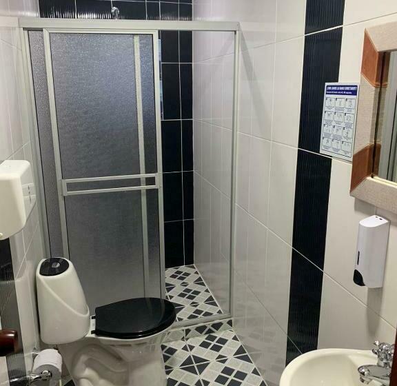 膳宿费 Hostal La Luz De La Colina