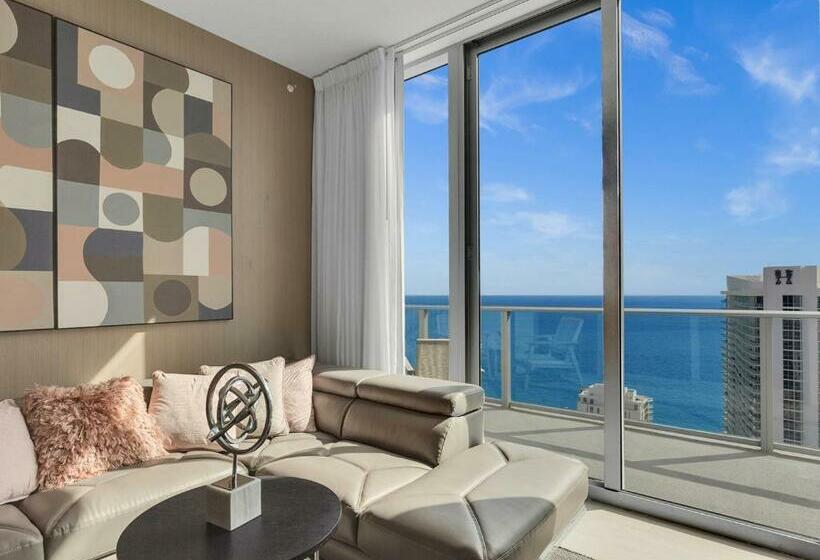 5 Star Hollywood Penthouse Breathtaking Ocean View Brand New 2br Bth