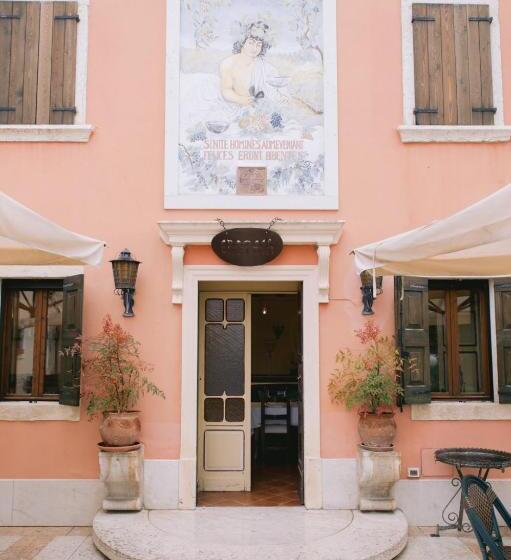 فندق صغير Bacco D Oro Wine & Relais