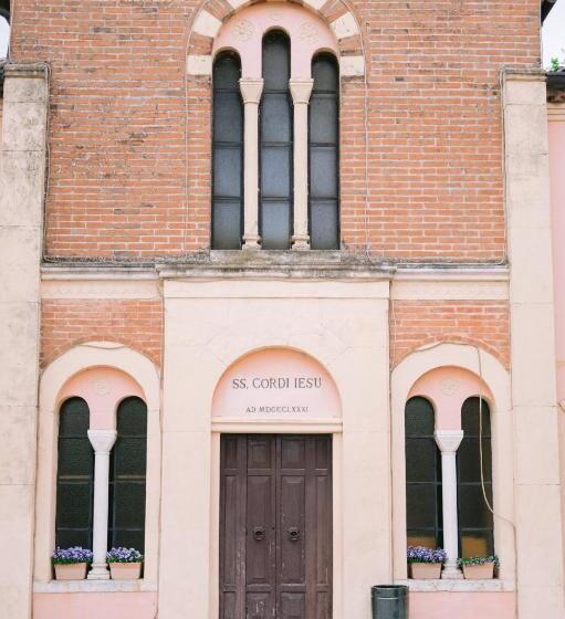 הוסטל Bacco D Oro Wine & Relais