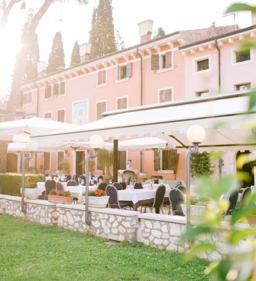 فندق صغير Bacco D Oro Wine & Relais