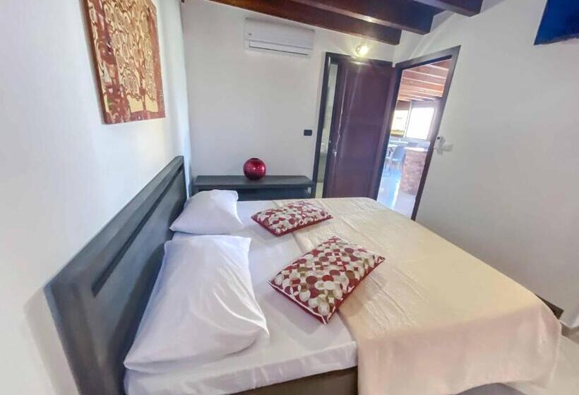 민박 Aparthotel Cortellenica