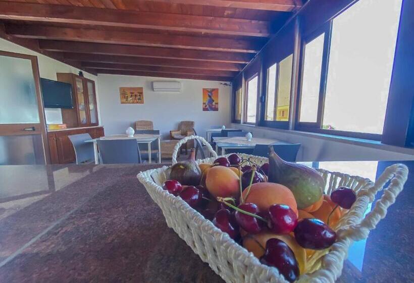 민박 Aparthotel Cortellenica