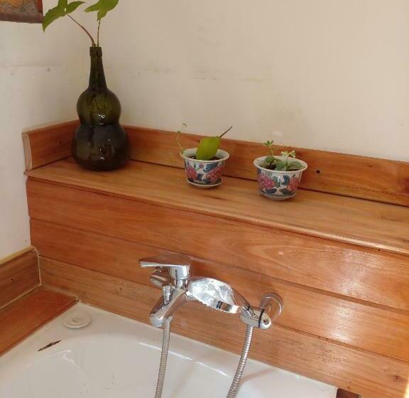 Bed & Breakfast Delta Inn   Río Tigre