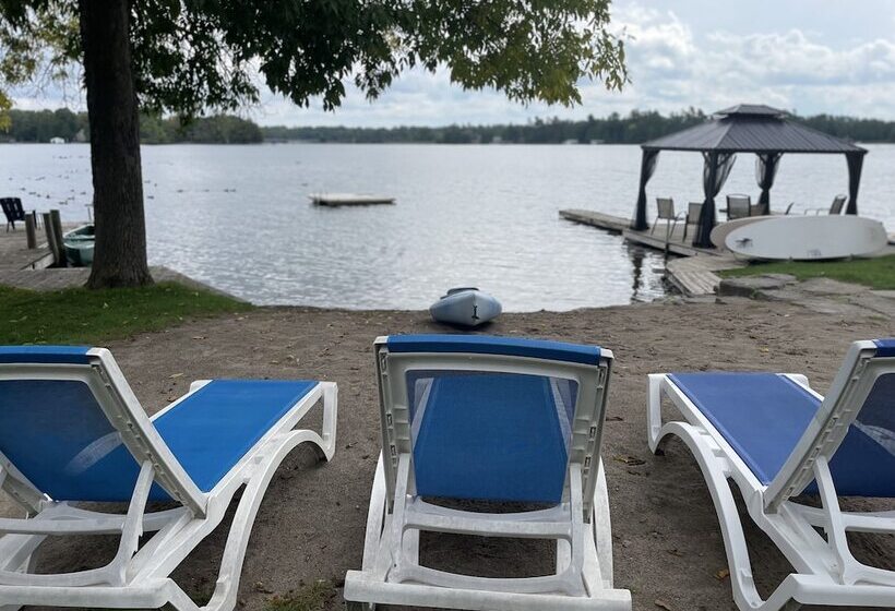 Bobcaygeon Resort
