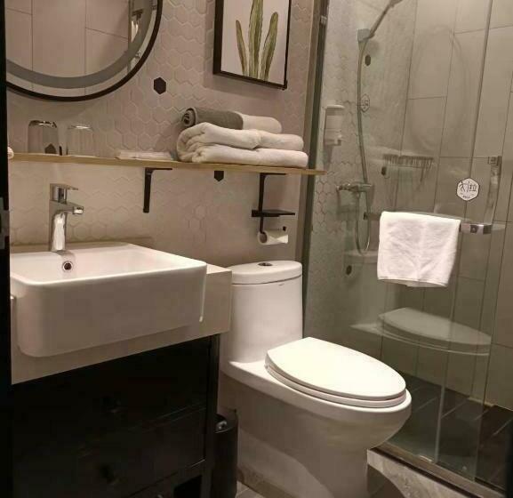 ホテル 银座精宿新泰银河路店