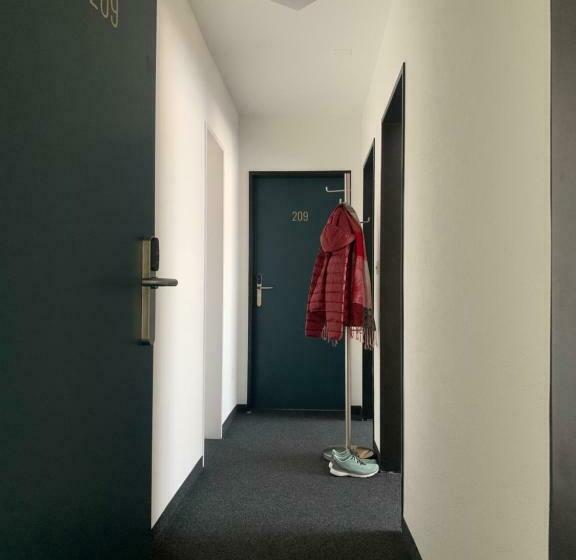 בית מלון כפרי B&b Stossplatz