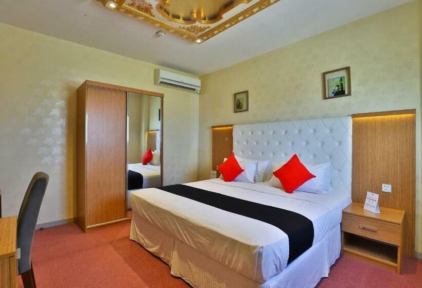 هتل Capital O 338 Asian