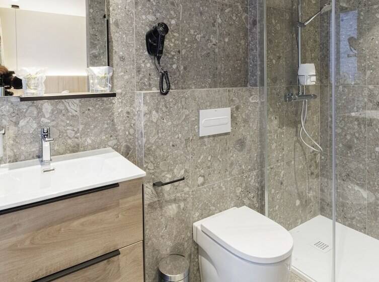 בית מלון כפרי Inn Boutique Leon