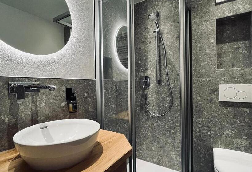 Отель Untergrundgut