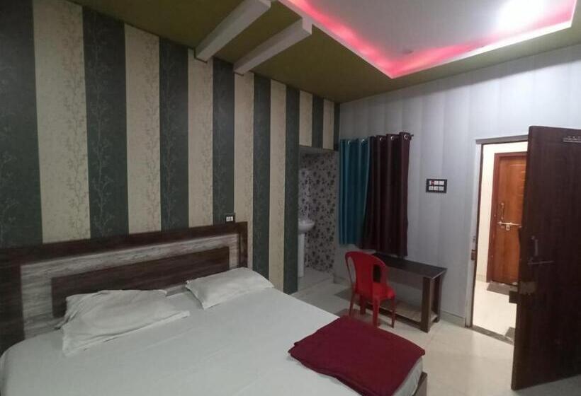 Отель White Stone Gonda