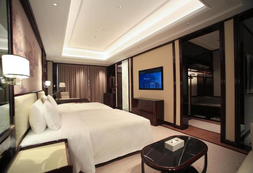 Отель Wyndham Grand Tongren Downtown