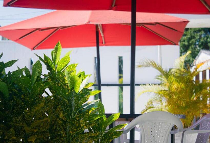 هتل Zabdi Coveñas