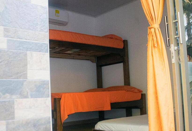 בית מלון כפרי Zabdi Coveñas