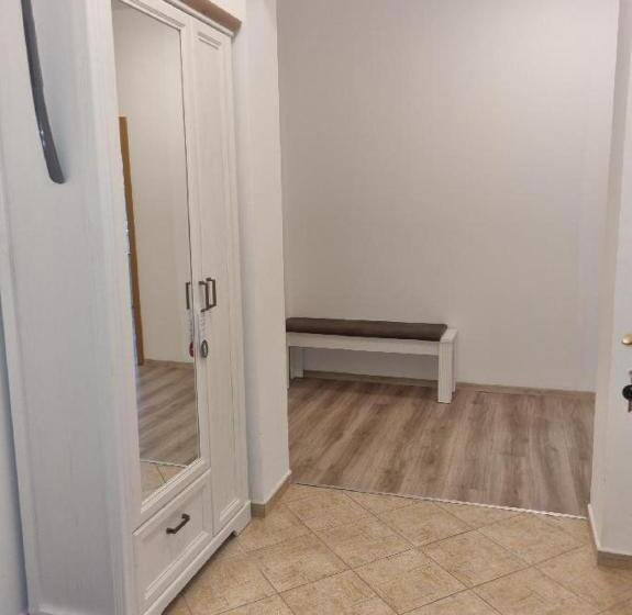 Отель Zámeček Raspenava