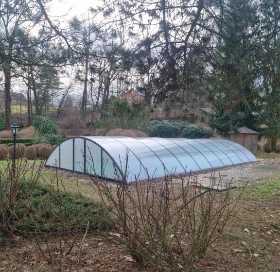 Отель Zámeček Raspenava