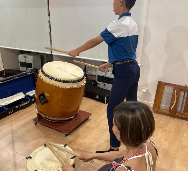 펜션 津軽三味線と民謡 ゲストハウス繭子の宿