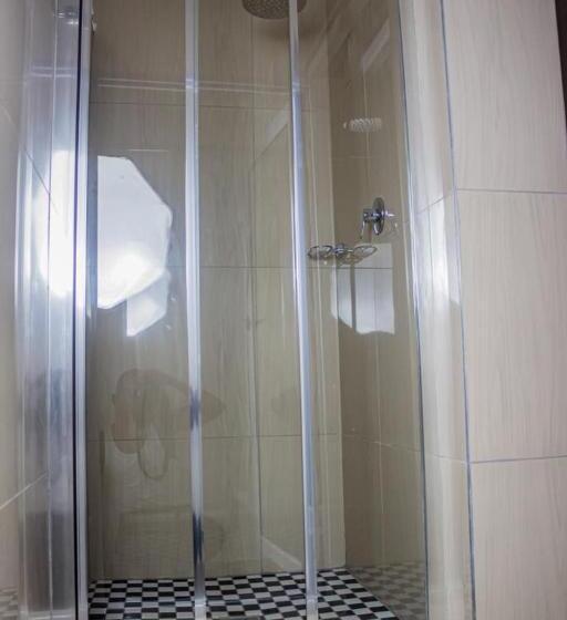 Пансион 18 On Sherlock