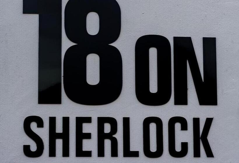 Пансион 18 On Sherlock