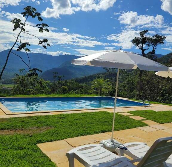 بنسيون Alvorada Mountain   Chalé 02