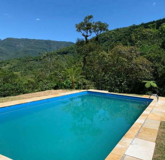 بنسيون Alvorada Mountain   Chalé 02