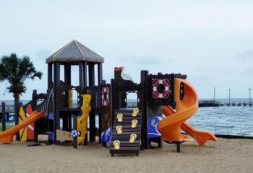 Пансион Coastal Cottage Bay House