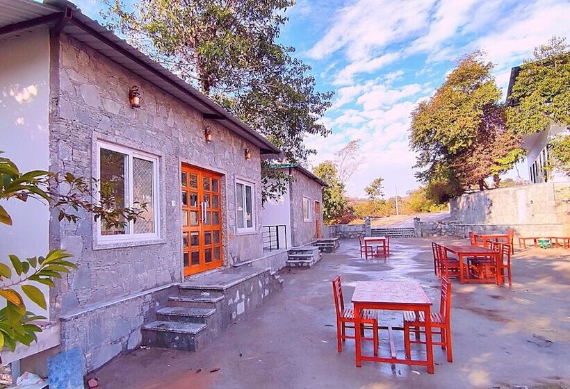 منتجع Takhat Villa By Shrigo Hotels