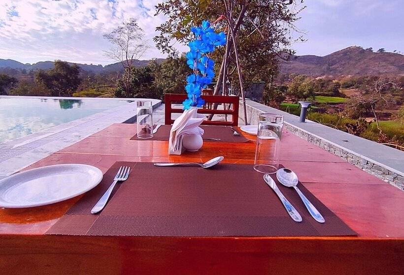 منتجع Takhat Villa By Shrigo Hotels