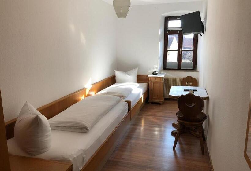 Общежитие Gasthof Zum Schiff