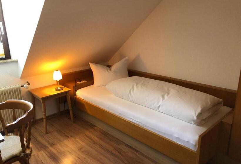 Общежитие Gasthof Zum Schiff