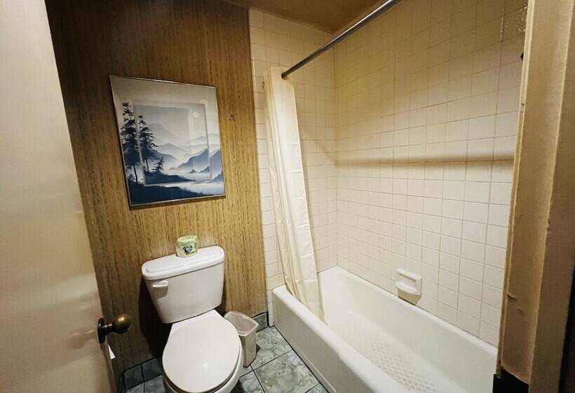 בית מלון כפרי Casa Playa Inn & Suites Stanton Anaheim Area