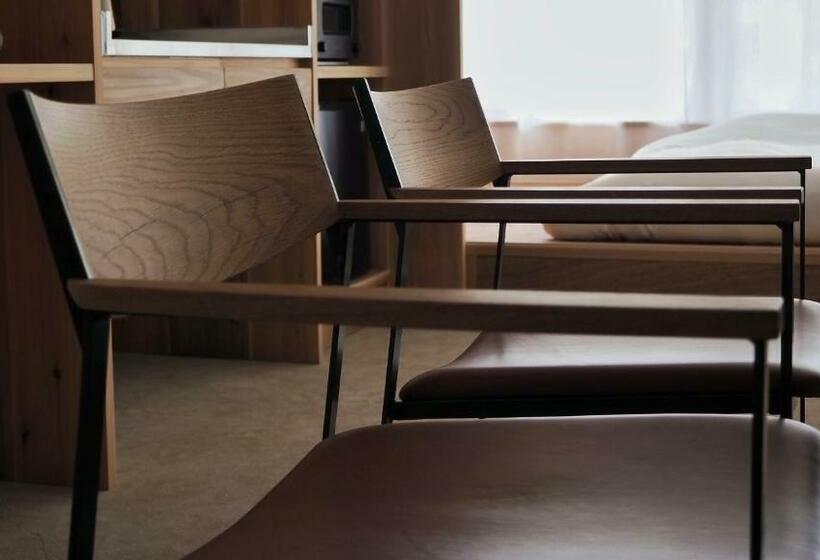 בית מלון כפרי Hub Inn