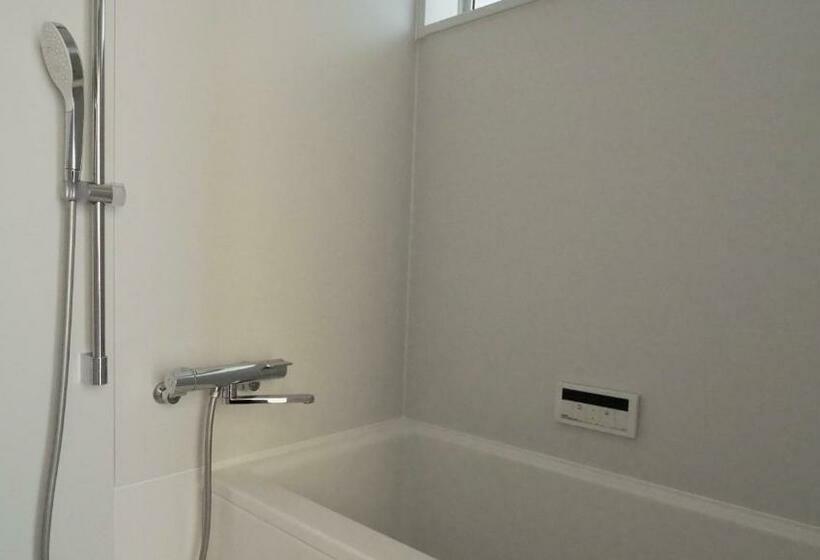 בית מלון כפרי Hub Inn