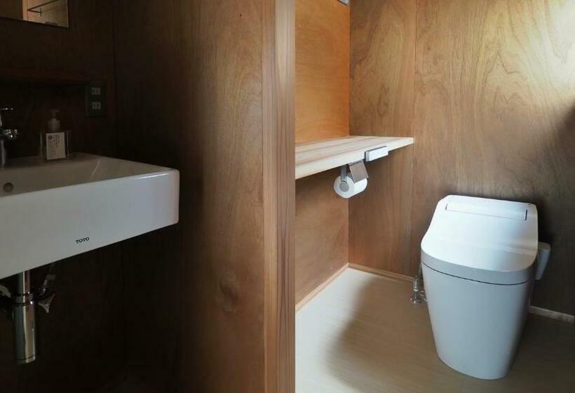 בית מלון כפרי Hub Inn