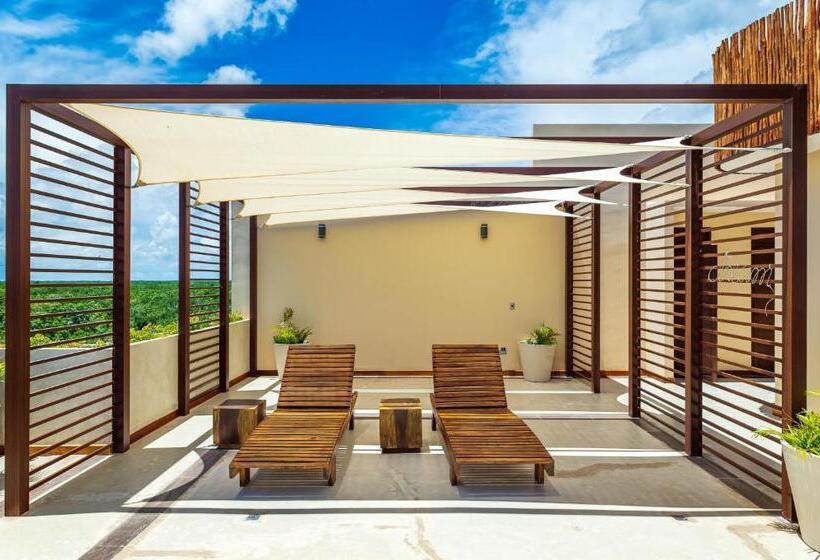 هتل Pre Opening! Solemn Luxury Condos By Spot Rentals