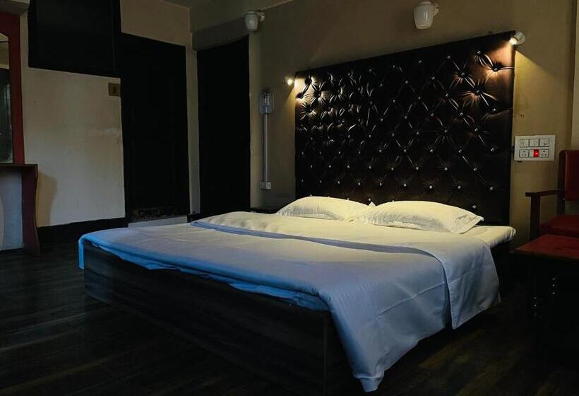 ホテル Royal Inn And Restaurant