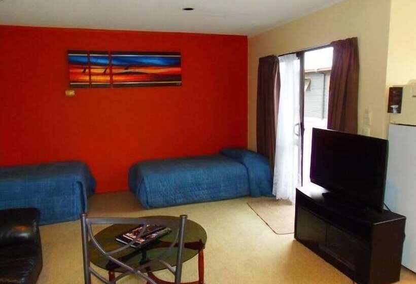 Asure Kapiti Court Motel