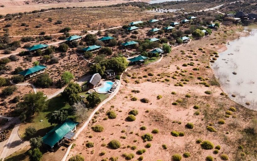 Buffelsdrift Game Lodge