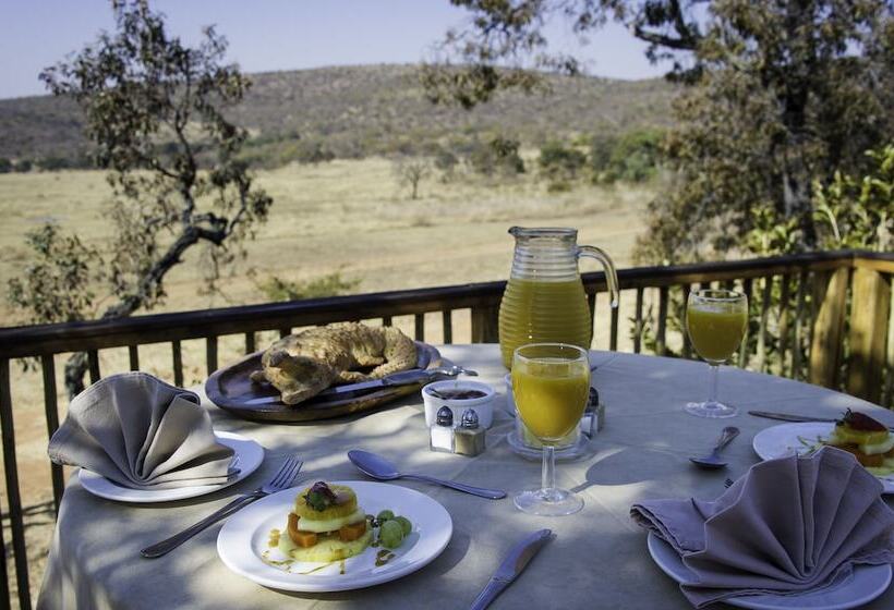 Ekuthuleni Lodge